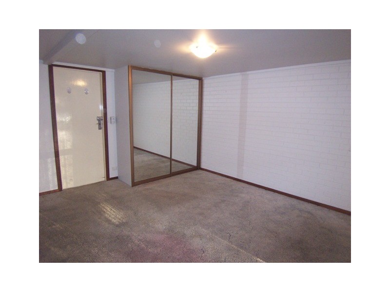 1 Joycelyn Avenue, Surrey Downs SA 5126