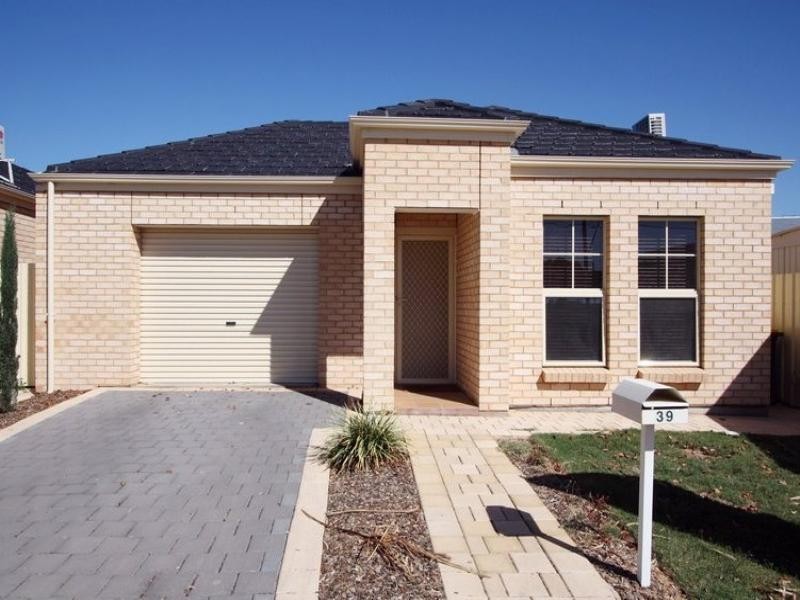39 Manoora Street, Greenacres SA 5086