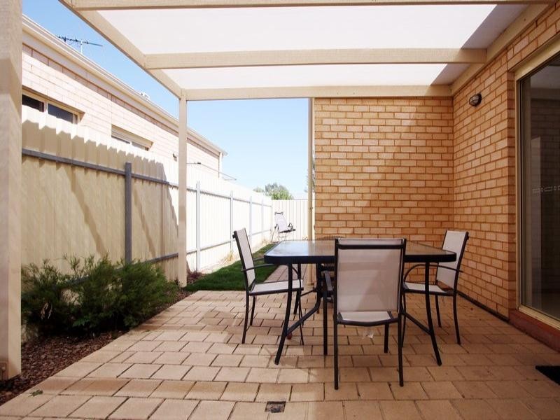 39 Manoora Street, Greenacres SA 5086