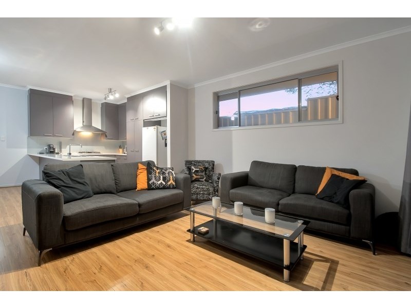 15 Clearview Crescent, Clearview SA 5085