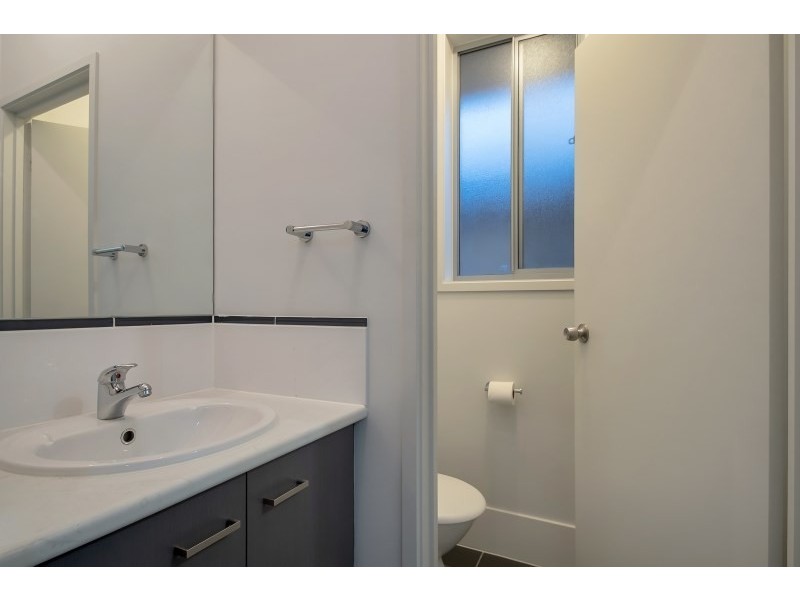 15 Clearview Crescent, Clearview SA 5085