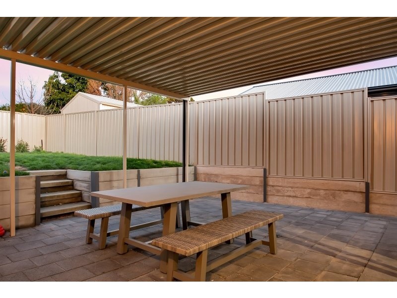 15 Clearview Crescent, Clearview SA 5085