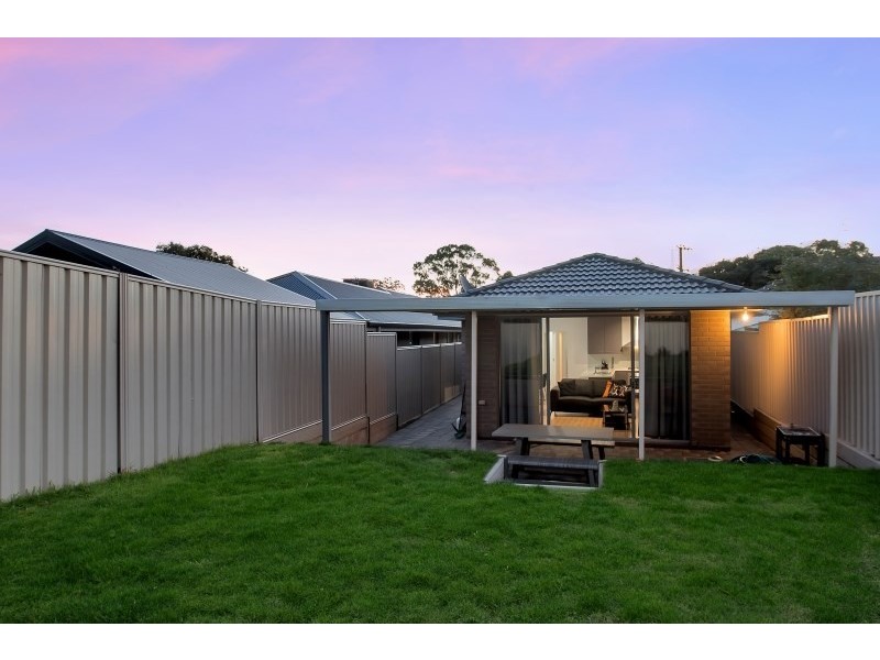 15 Clearview Crescent, Clearview SA 5085