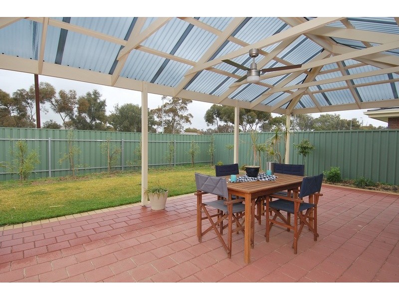 37 Gemini Drive, Munno Para West SA 5115