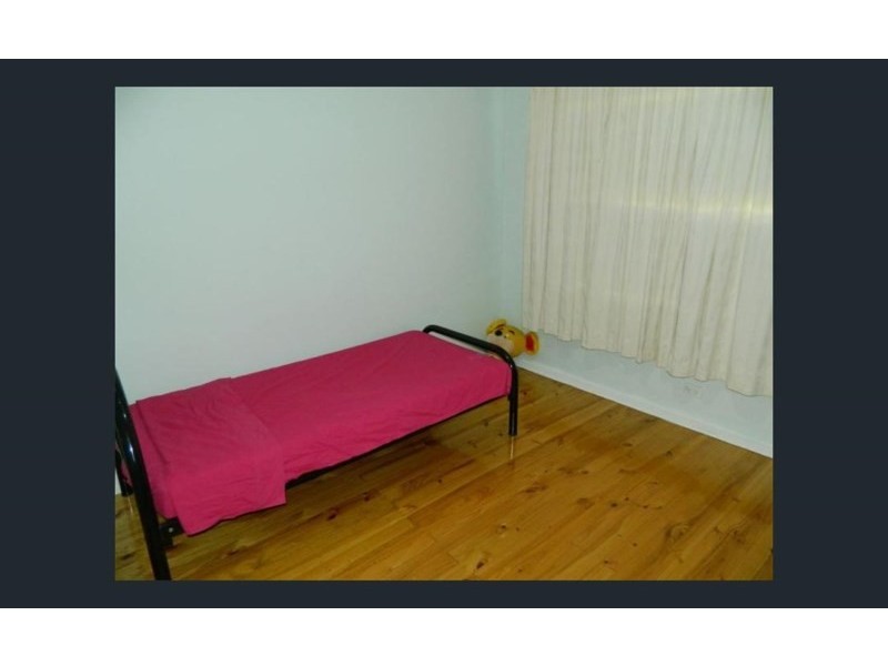 22 Fourth Street, Wingfield SA 5013