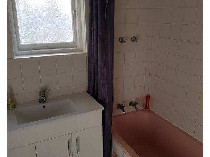 8 College Avenue, Prospect SA 5082