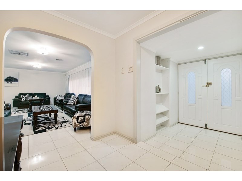 13 Noya Avenue, Modbury Heights SA 5092