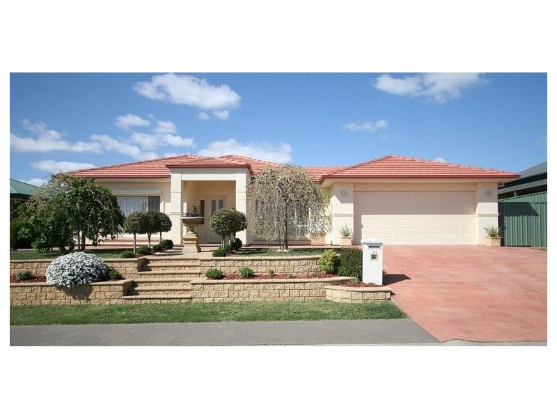 101 RM Williams Drive, Walkley Heights SA 5098