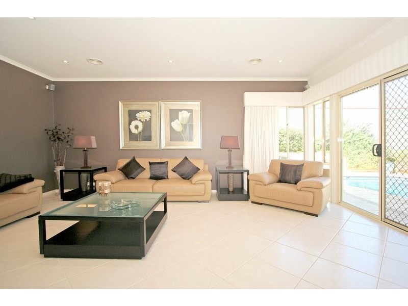 101 RM Williams Drive, Walkley Heights SA 5098