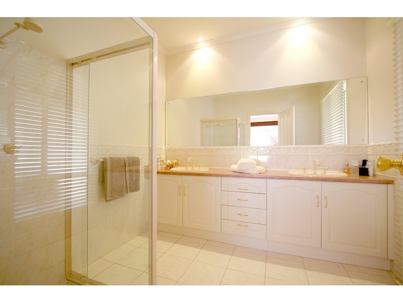 101 RM Williams Drive, Walkley Heights SA 5098