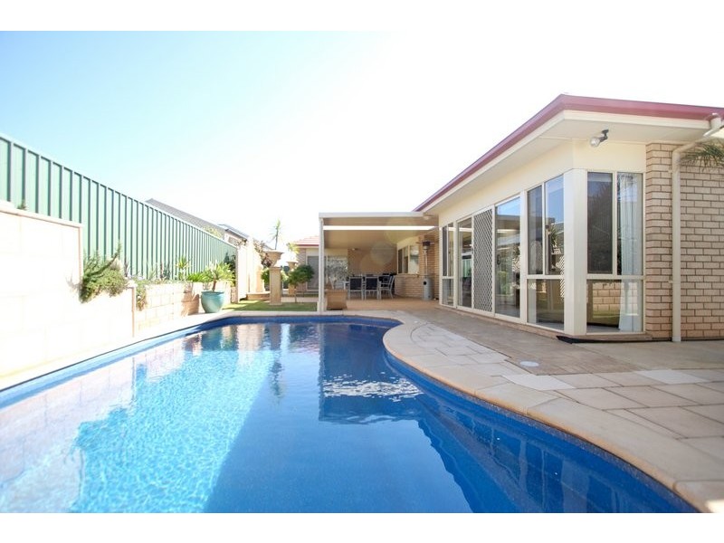 101 RM Williams Drive, Walkley Heights SA 5098