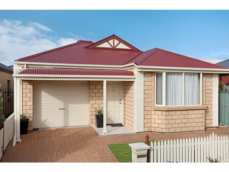 3 Maquarie Street, Mawson Lakes SA 5095