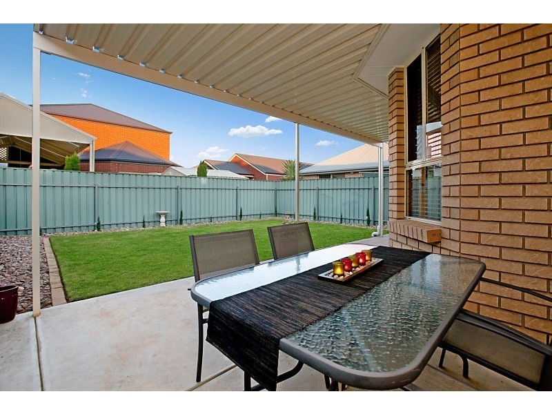 3 Maquarie Street, Mawson Lakes SA 5095