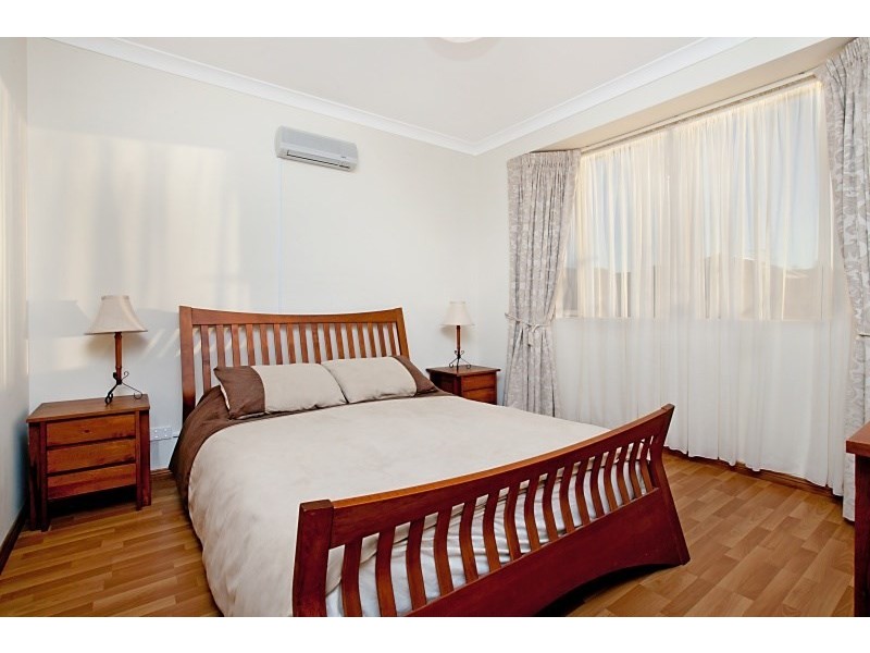 3 Maquarie Street, Mawson Lakes SA 5095