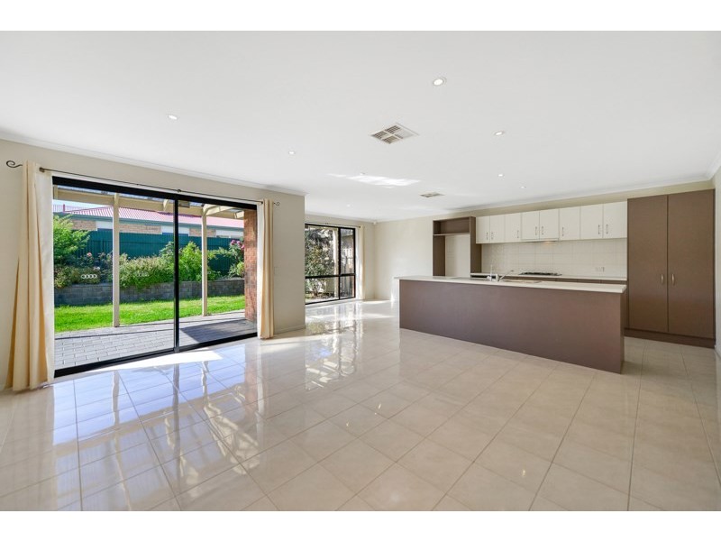 22 Mercedes Drive, Holden Hill SA 5088