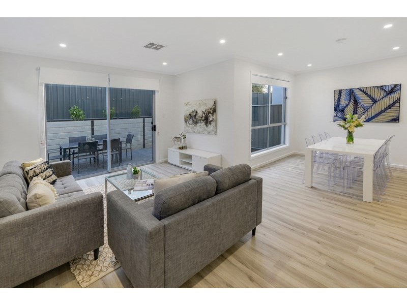 17 Parkwood Avenue, Paradise SA 5075