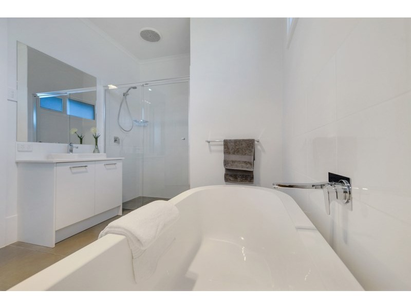 17 Parkwood Avenue, Paradise SA 5075