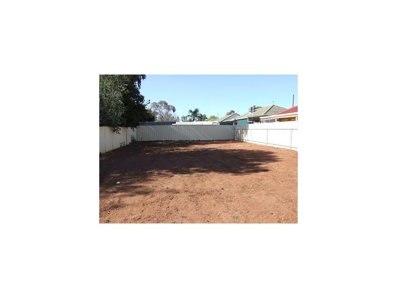 17b The Strand, Brahma Lodge SA 5109