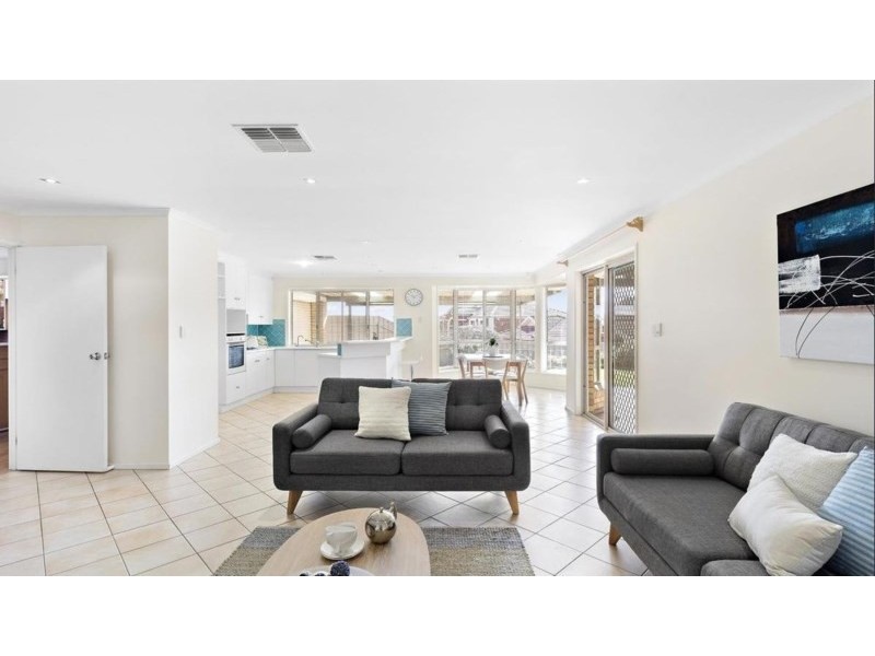 11 HAZELNUT Court, Golden Grove SA 5125