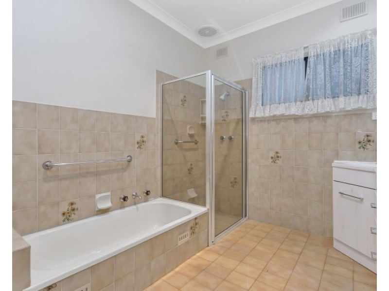 37 Reservoir Road, Hope Valley SA 5090