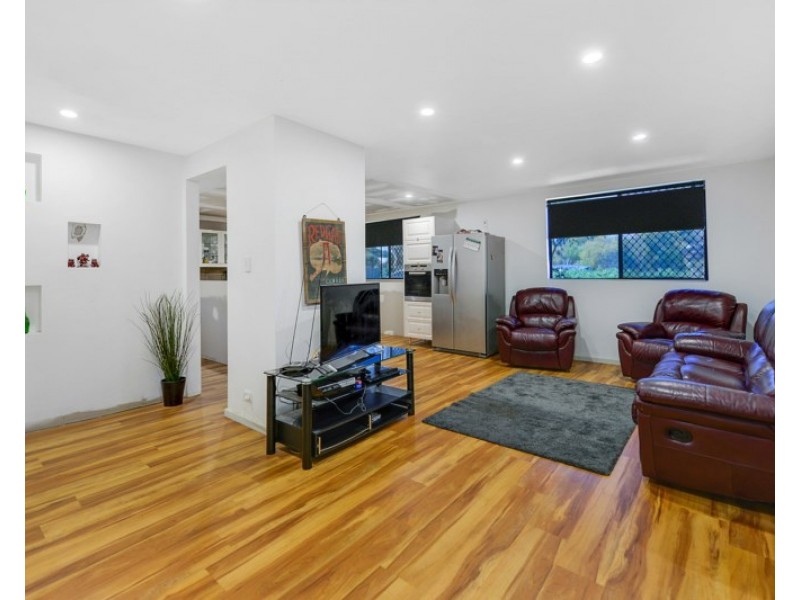 4 Exeter Terrace, Renown Park SA 5008