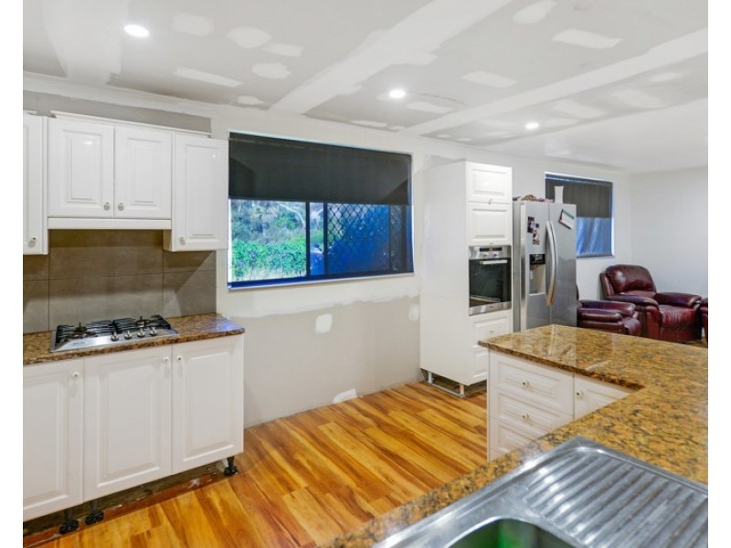 4 Exeter Terrace, Renown Park SA 5008