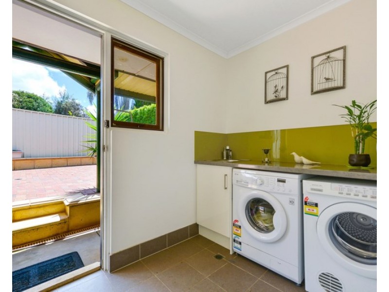 4 Swallow Avenue, Modbury Heights SA 5092