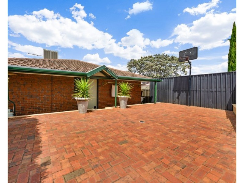 4 Swallow Avenue, Modbury Heights SA 5092