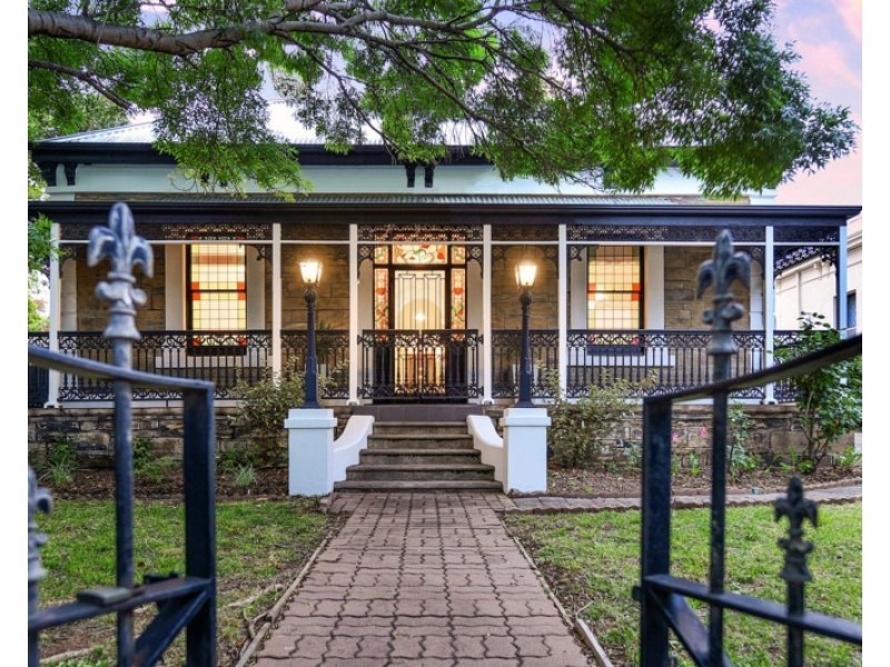 11 Churchill Road, Ovingham SA 5082