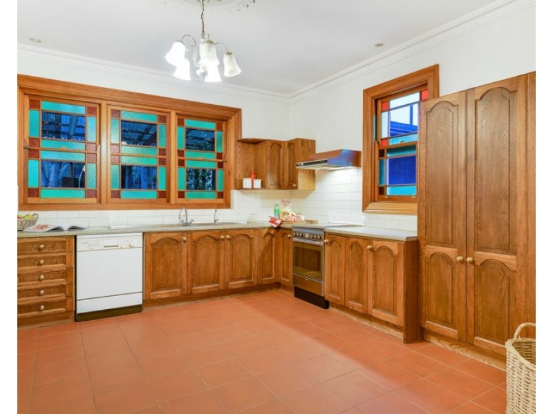 11 Churchill Road, Ovingham SA 5082