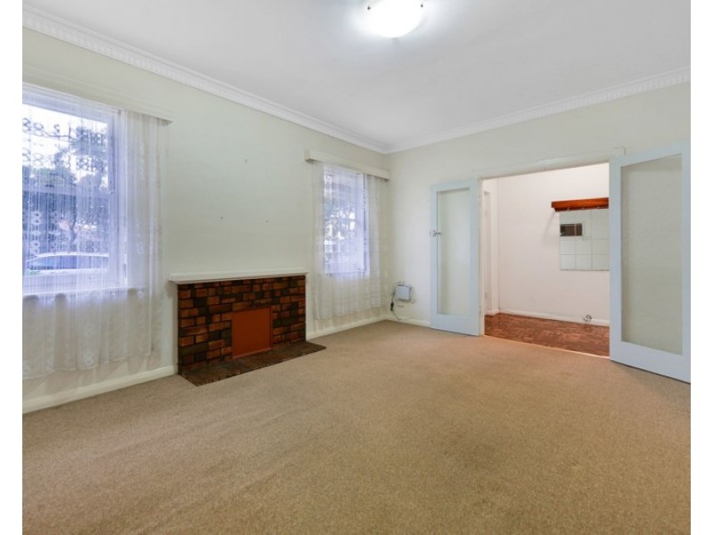 6 Glenview Avenue, Blair Athol SA 5084