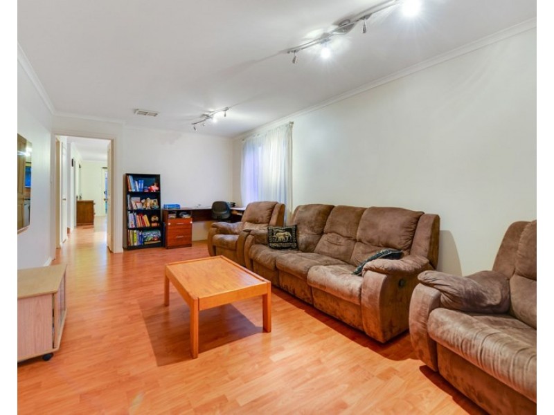 46 Kew Drive, Oakden SA 5086