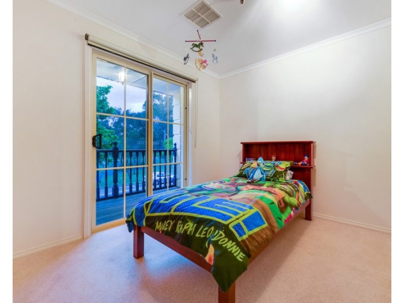 46 Kew Drive, Oakden SA 5086