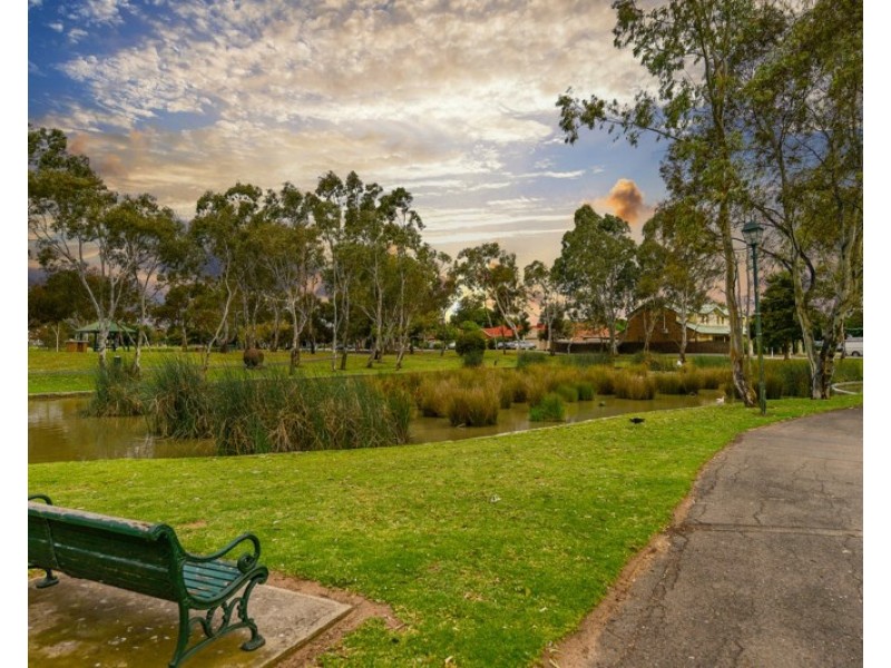 46 Kew Drive, Oakden SA 5086