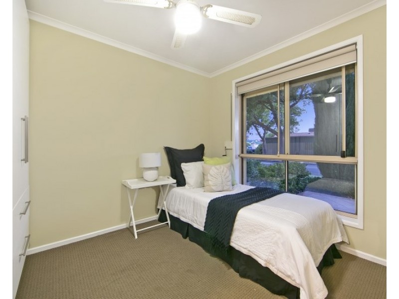 34 Lord Howe Avenue, Oakden SA 5086