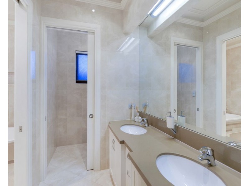 19 Queen Street, Glenunga SA 5064