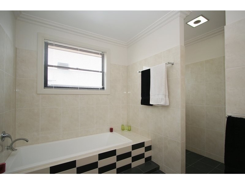 32B Park Way, Mawson Lakes SA 5095