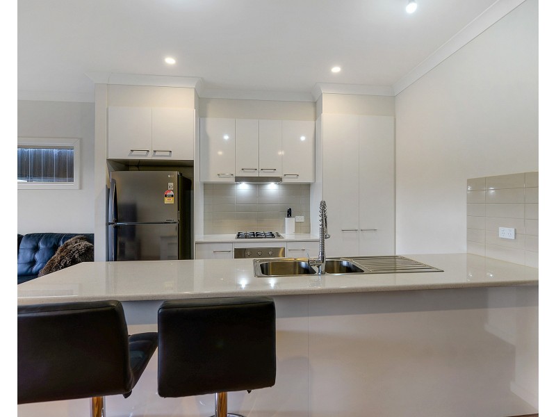 27 Ramsay Avenue, Hillcrest SA 5086