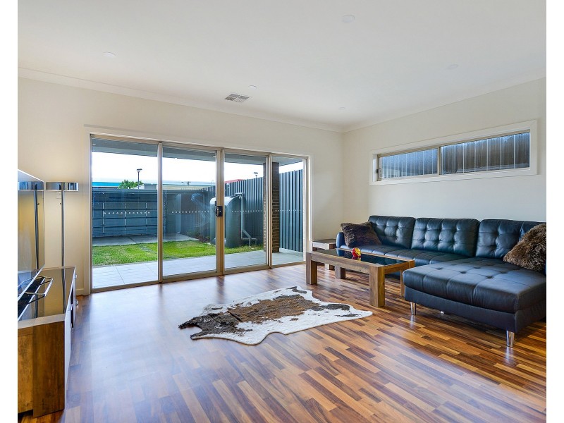 27 Ramsay Avenue, Hillcrest SA 5086