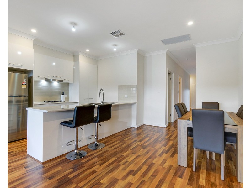 27 Ramsay Avenue, Hillcrest SA 5086