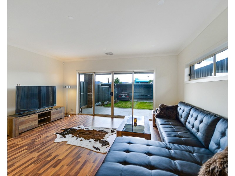 27 Ramsay Avenue, Hillcrest SA 5086