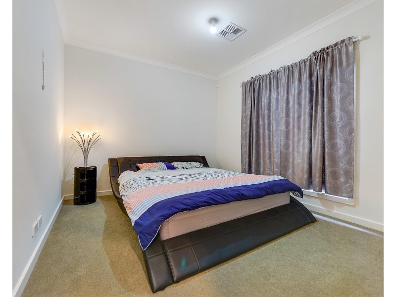 27 Ramsay Avenue, Hillcrest SA 5086