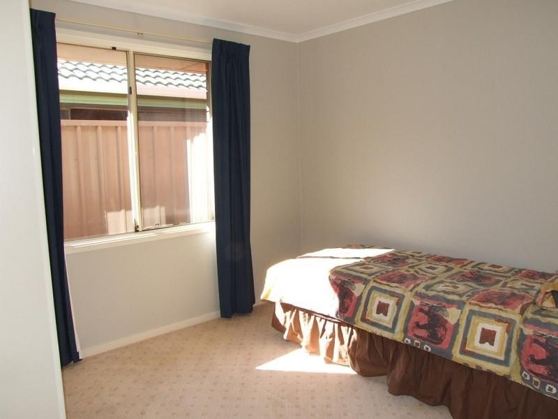 11 Glastonbury Way, Craigmore SA 5114
