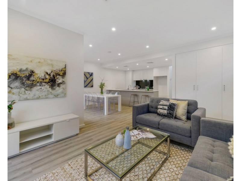 17 Parkwood Avenue, Paradise SA 5075