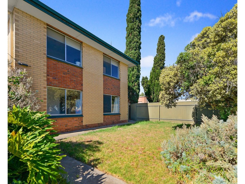 1/6 Main Parade, Clearview SA 5085