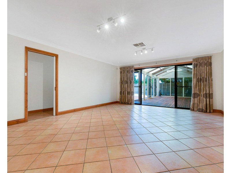 11 Tangelo Street, Golden Grove SA 5125