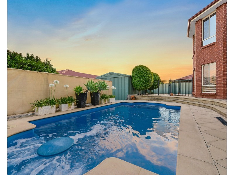 1 Shiekie Place, Walkley Heights SA 5098