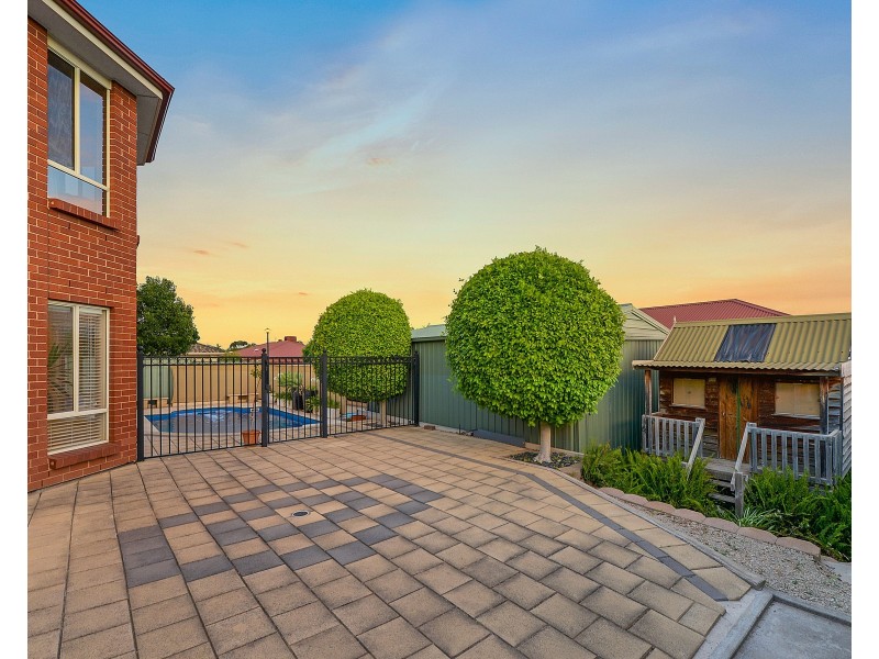1 Shiekie Place, Walkley Heights SA 5098