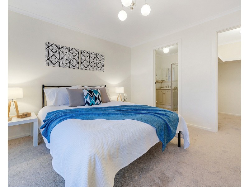 14 Grand Boulevard, Seaford Rise SA 5169