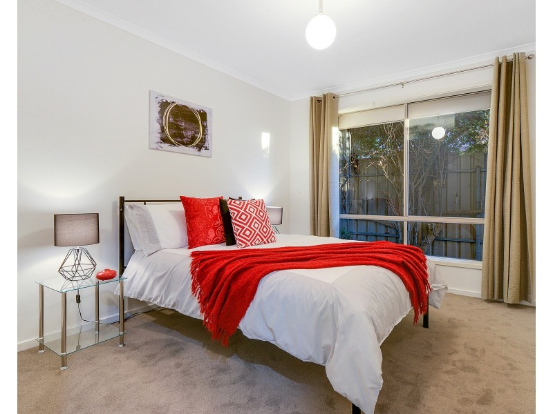 14 Grand Boulevard, Seaford Rise SA 5169